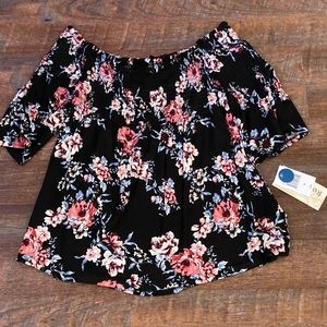 Rewind Flower Off-The-Shoulder Half Sleeve Shirt